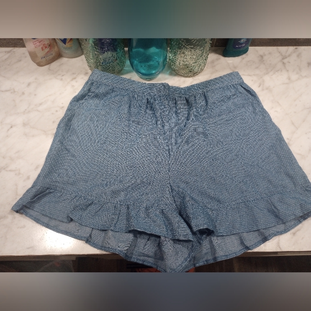 Skies Are Blue Ruffle Shorts